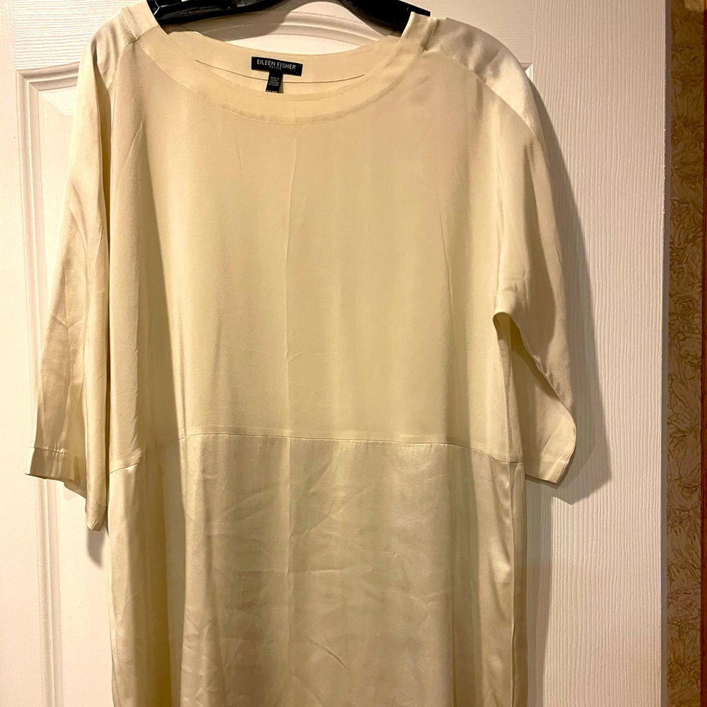 Eileen Fisher 100% Silk Organic Top
